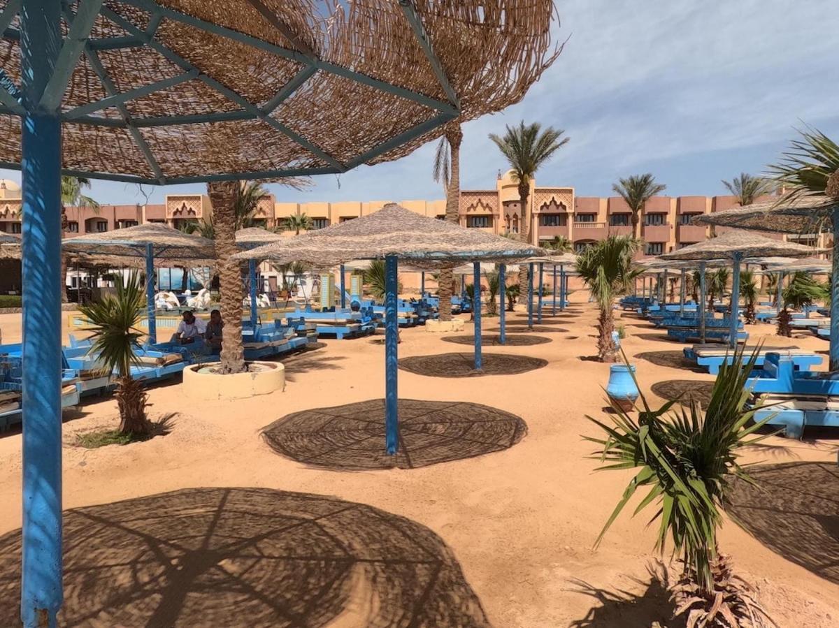 Private Garden Wi-fi And Access
